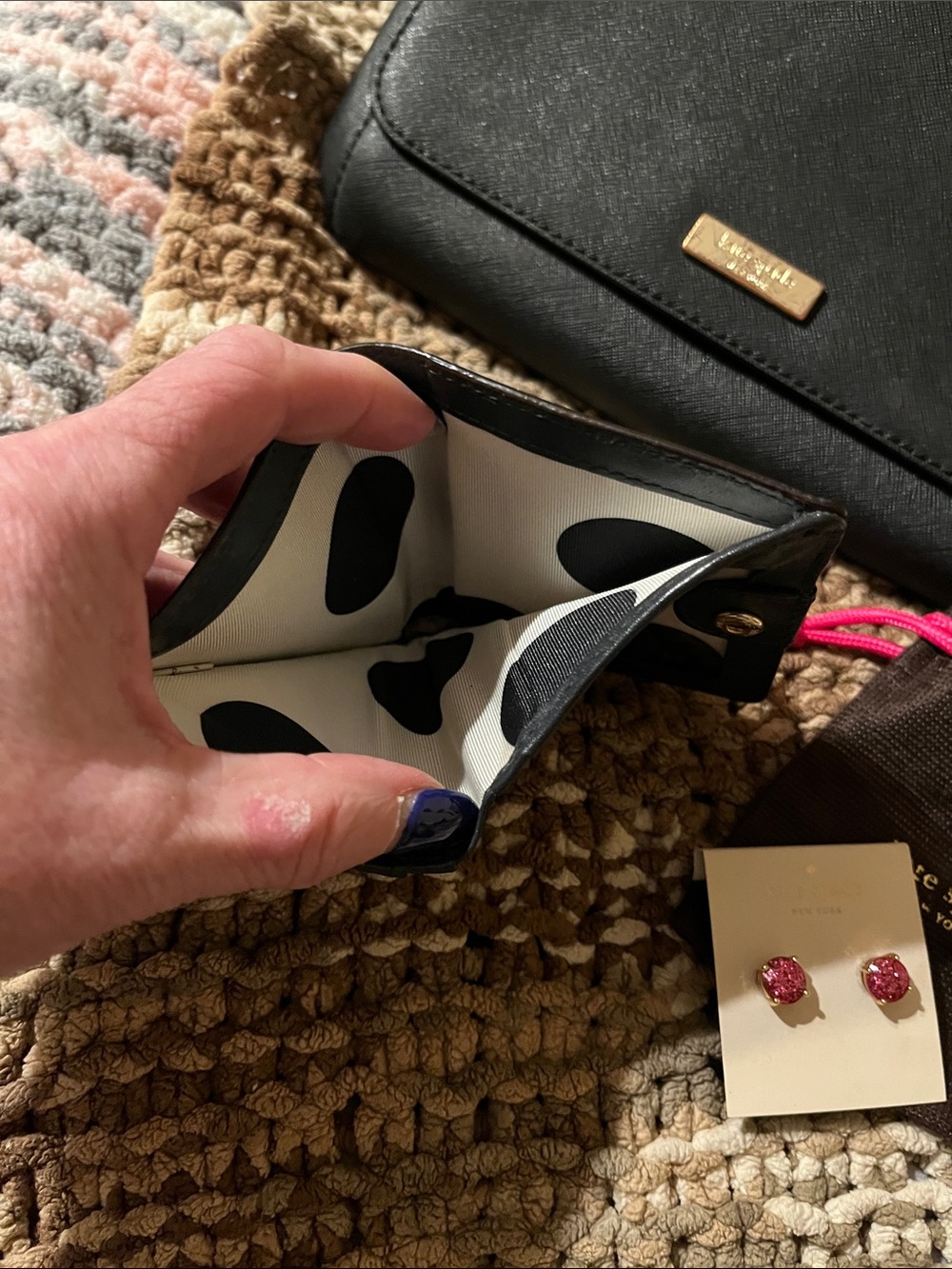 NWT,NWOT,EUC Kate Spade Bundle purse wallet socks earrings insulated tote naps - Picture 7 of 16